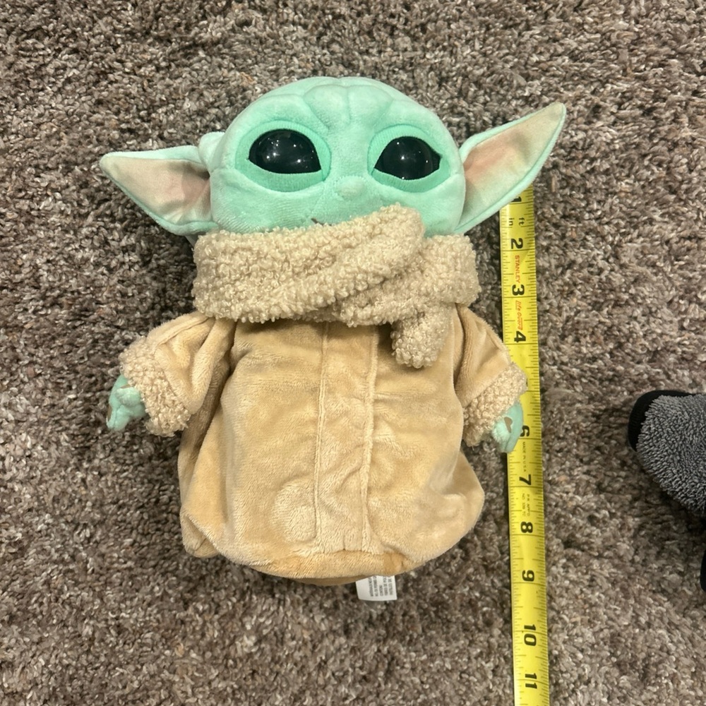 New Star Wars Mandalorian Grogu 8” Plush Doll